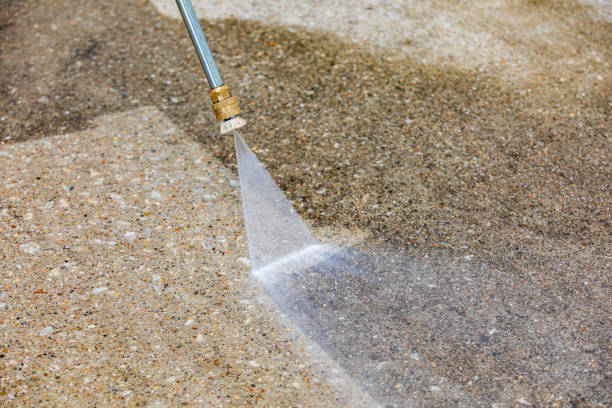 Best Patio and Deck Pressure Washing  in Karnes City, TX